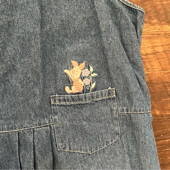 SOLD Vintage Disney store Winnie the Pooh floral embroidered denim jean dress - Picture 3 of 11